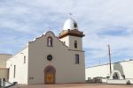 PICTURES/Ysleta Mission/t_Outside1a.jpg